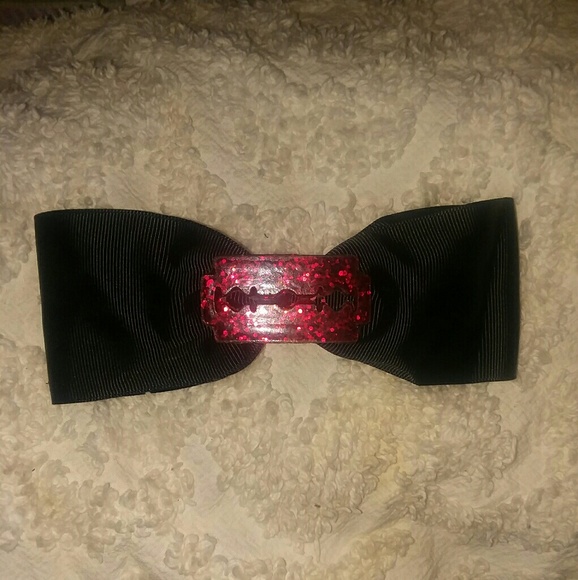 Handmade | Accessories | Kawaii Goth Razor Blade Hair Bow | Poshmark